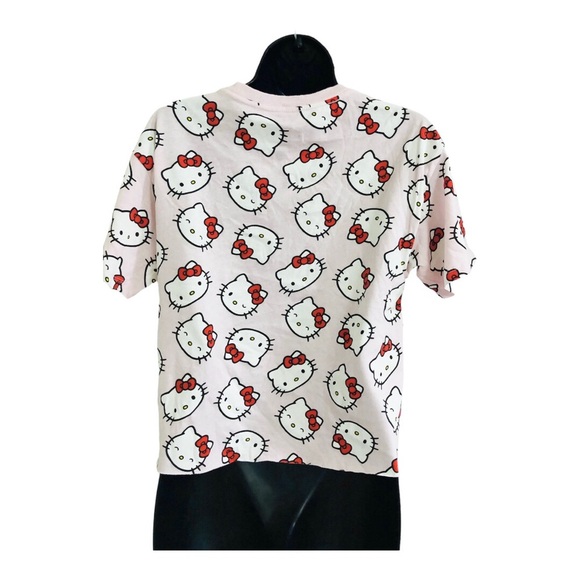 Hello Kitty Light pink short sleeve cropped graphic print t-shirt size small new - Picture 14 of 14